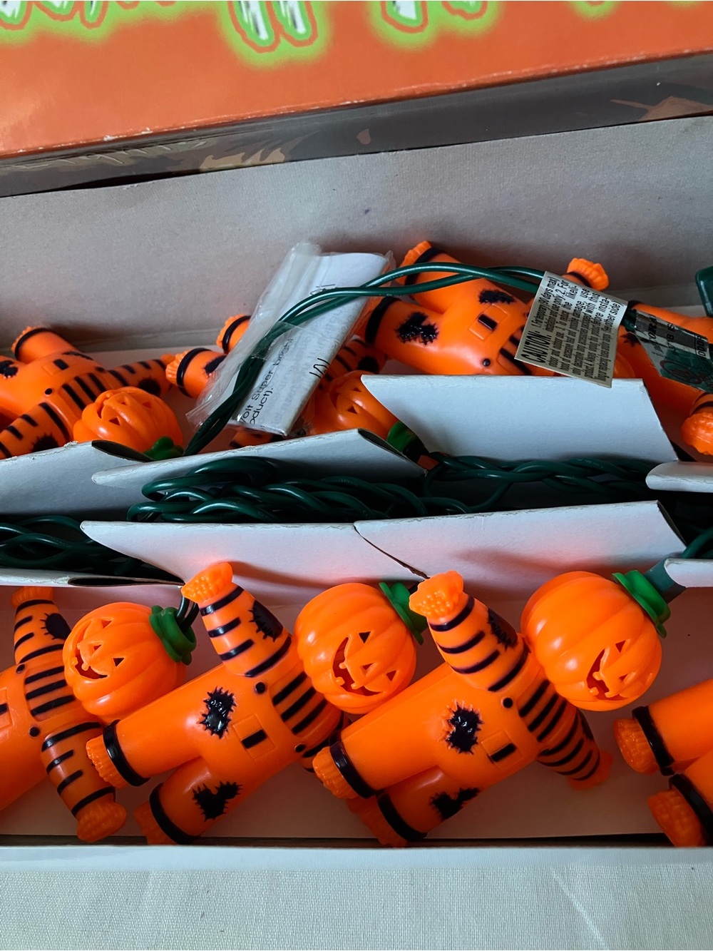 Vintage 1990s Halloween Pumpkin Scarecrow Blow Mold String Lights 10 Set NIB.